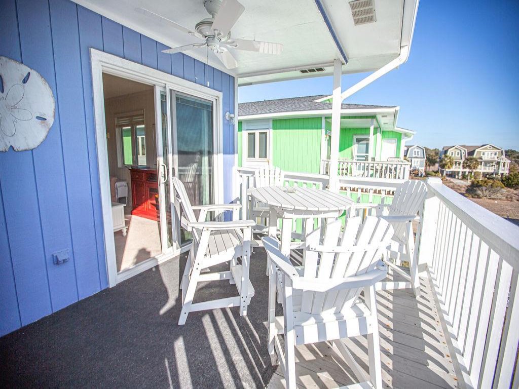 Feelin' Beachy - 7A / 1068 Ocean Blvd West Vacation Rental in Holden Beach - RedAwning