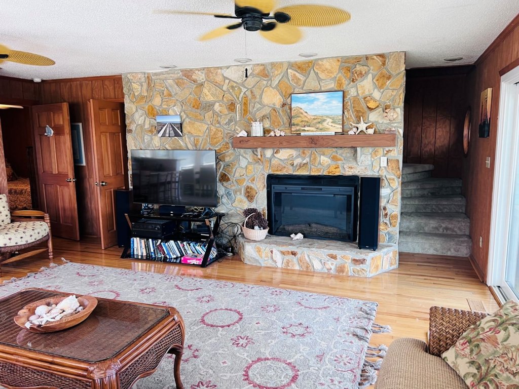 Fore Shore West - Duplex / 1260 Ocean Blvd W Vacation Rental in Holden Beach - RedAwning