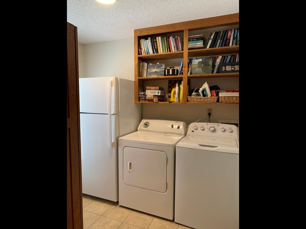 Dry Dock / 150 Tarpon Vacation Rental in Holden Beach - RedAwning