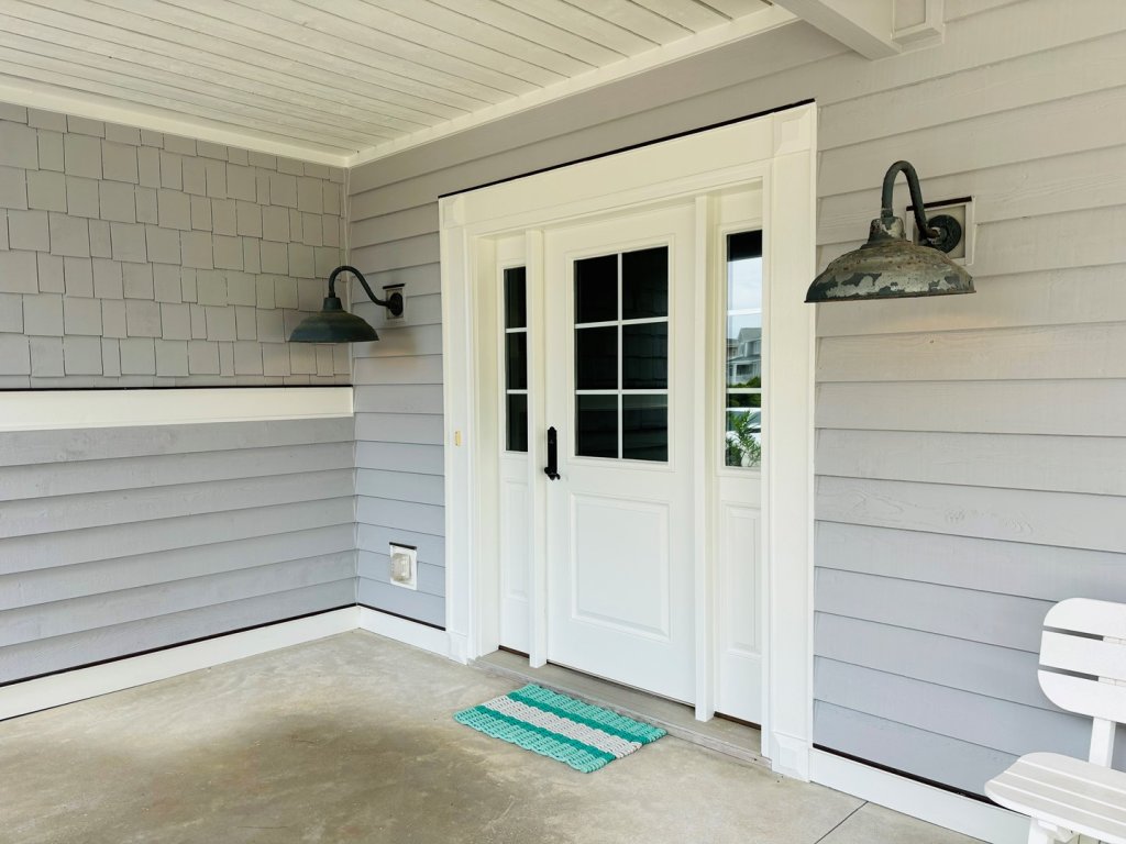 Gray Goose / 347 Serenity Lane Vacation Rental in Holden Beach - RedAwning
