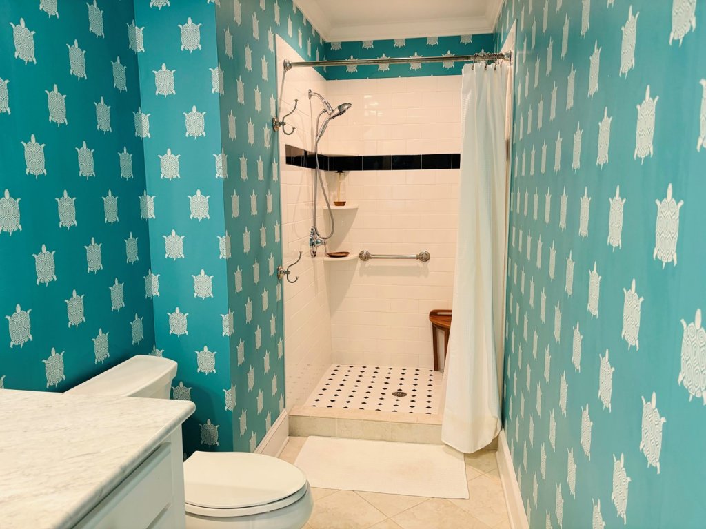 Gray Goose / 347 Serenity Lane Vacation Rental in Holden Beach - RedAwning
