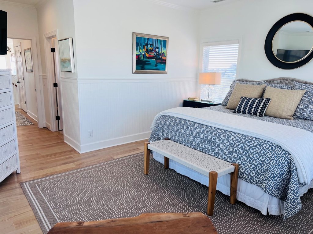 Full Circle / 324 Serenity Lane Vacation Rental in Holden Beach - RedAwning
