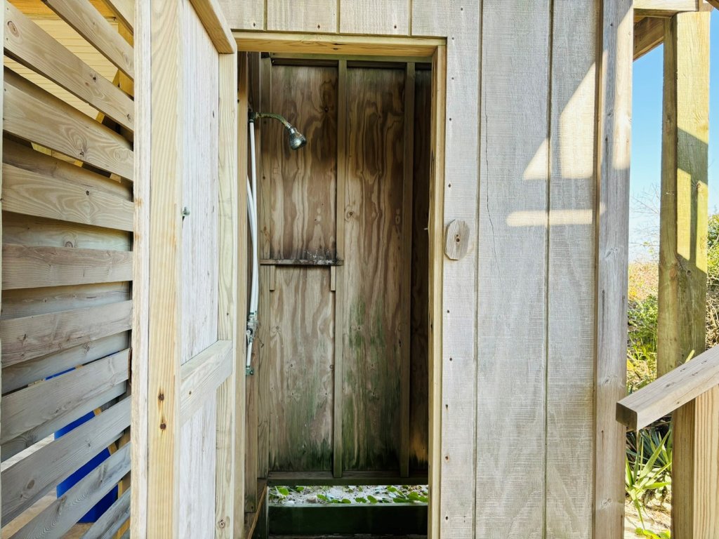 Great Place / 763 Ocean Blvd West Vacation Rental in Holden Beach - RedAwning