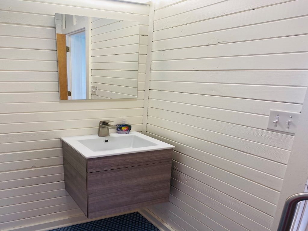 King of the Sea / 1005 Ocean Blvd West Vacation Rental in Holden Beach - RedAwning