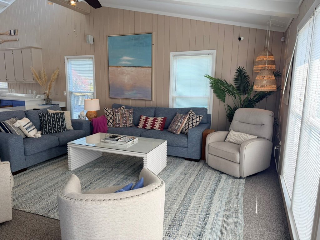 How Sweet The Sound / 333 Brunswick Ave West Vacation Rental in Holden Beach - RedAwning