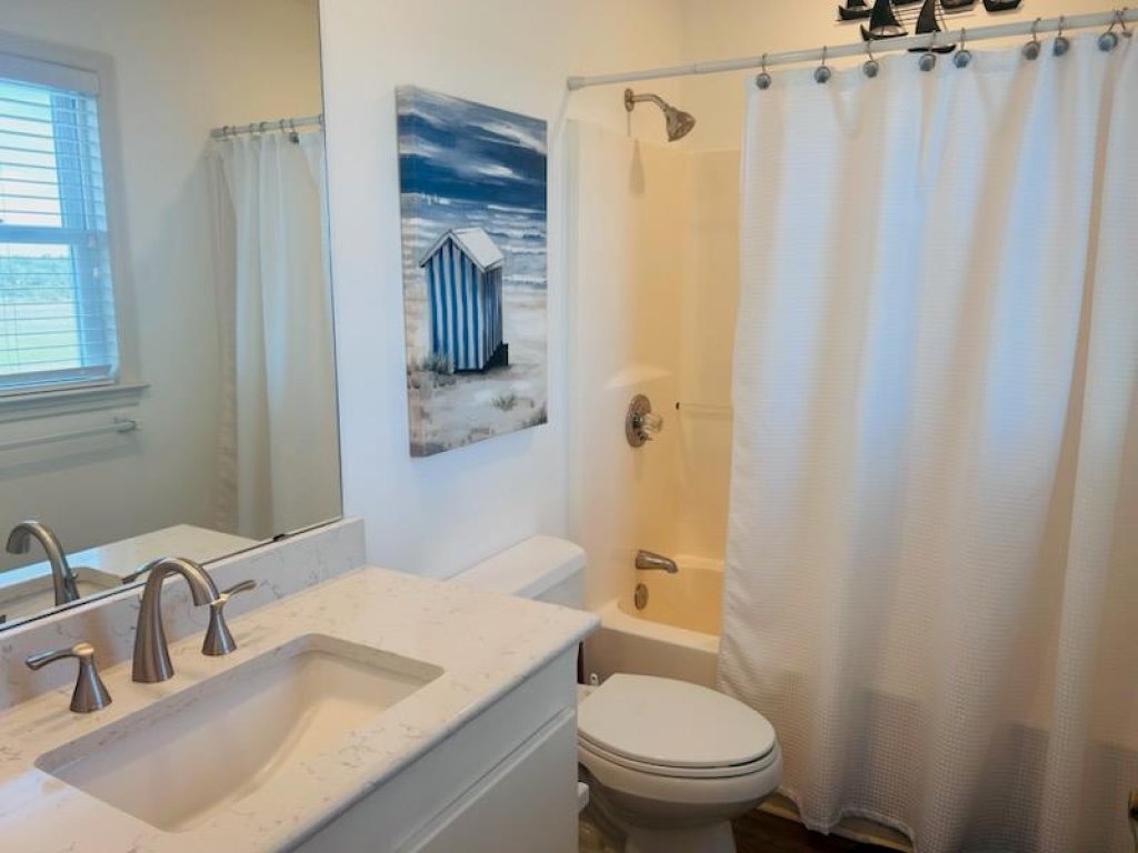 Libby's Lookout / 658 Ocean Blvd West Vacation Rental in Holden Beach - RedAwning