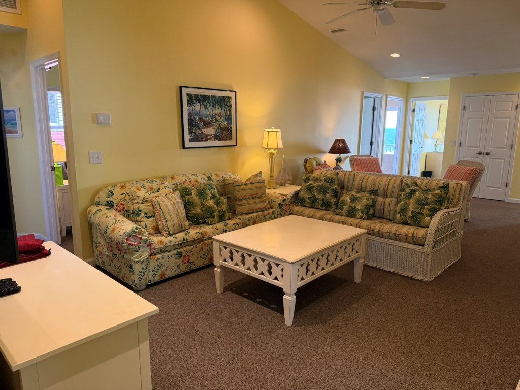Majak Moments / 1123 Ocean Blvd West Vacation Rental in Holden Beach - RedAwning