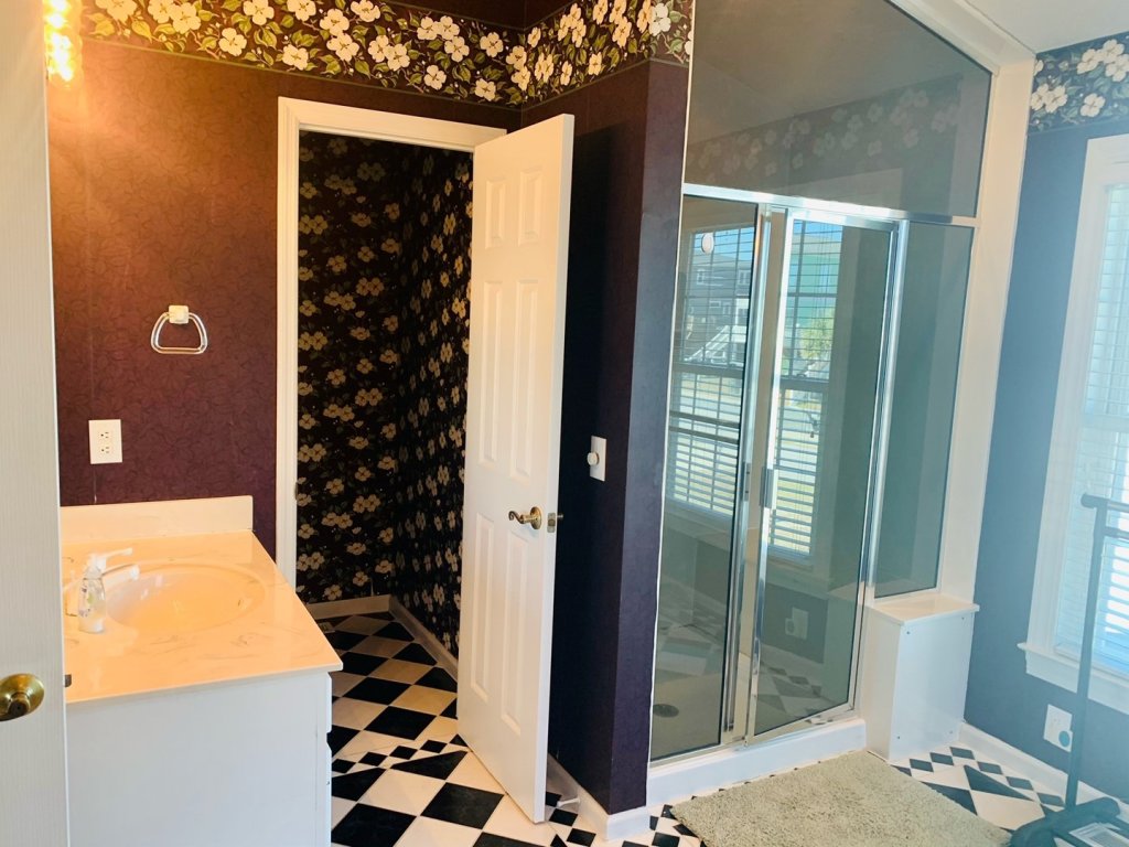 License to Chill / 685 Ocean Blvd West Vacation Rental in Holden Beach - RedAwning