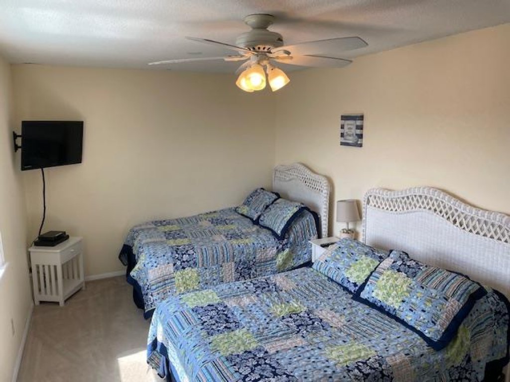 Pirate's Den / 107 Schooner Dr Vacation Rental in Holden Beach - RedAwning