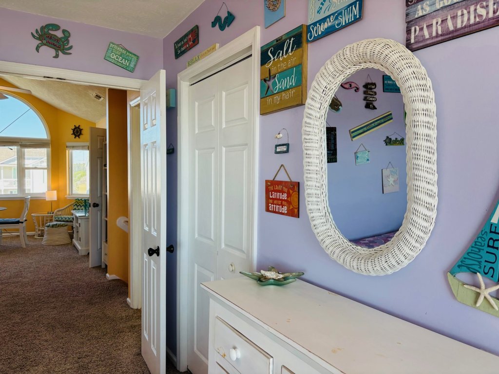 Summer Sandcastle / 715 Ocean Blvd West Vacation Rental in Holden Beach - RedAwning