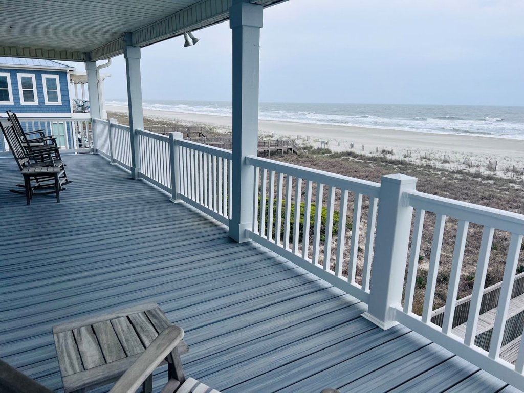 Beaches be Crazy / 295 Ocean Blvd W Vacation Rental in Holden Beach - RedAwning
