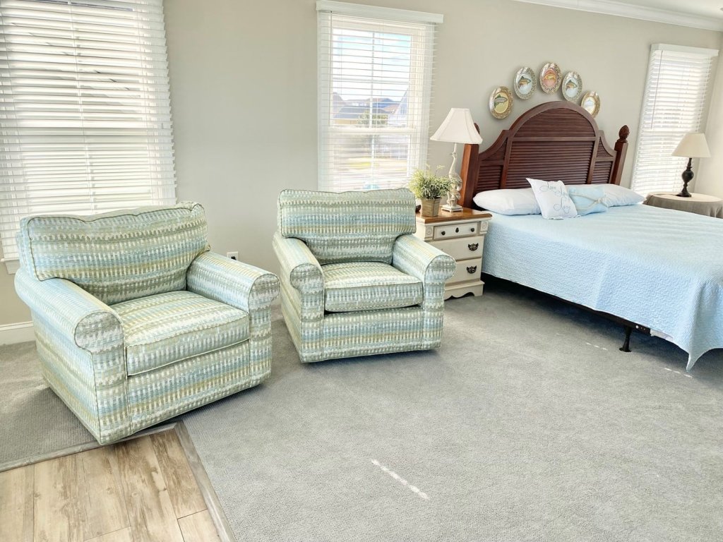 Sweet Dreams / 135 Ocean Blvd West Vacation Rental in Holden Beach - RedAwning