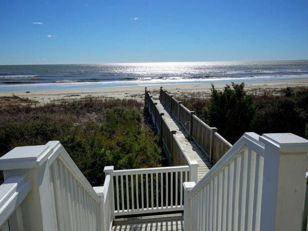 Fish N' Ships / 863 Ocean Blvd West Vacation Rental in Holden Beach - RedAwning