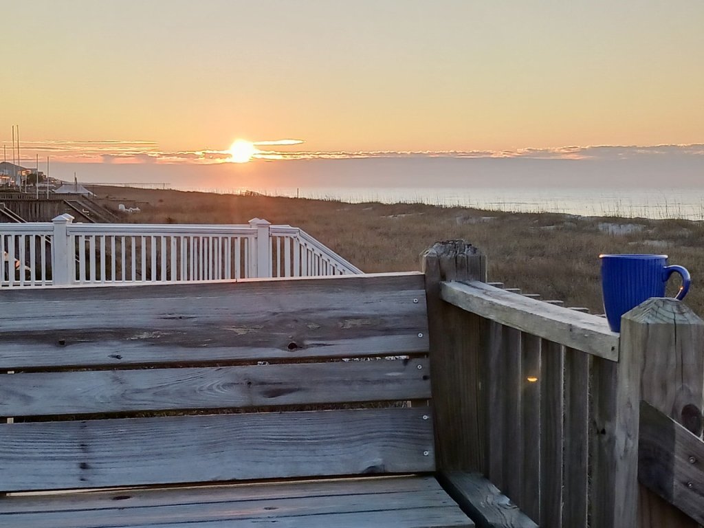 Westside / 837 Ocean Blvd West Vacation Rental in Holden Beach - RedAwning
