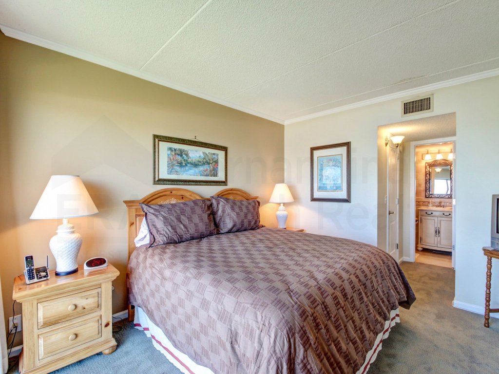 Oceanfront Condo, Private Walkway to the Beach Vacation Rental in Fernandina Beach - RedAwning
