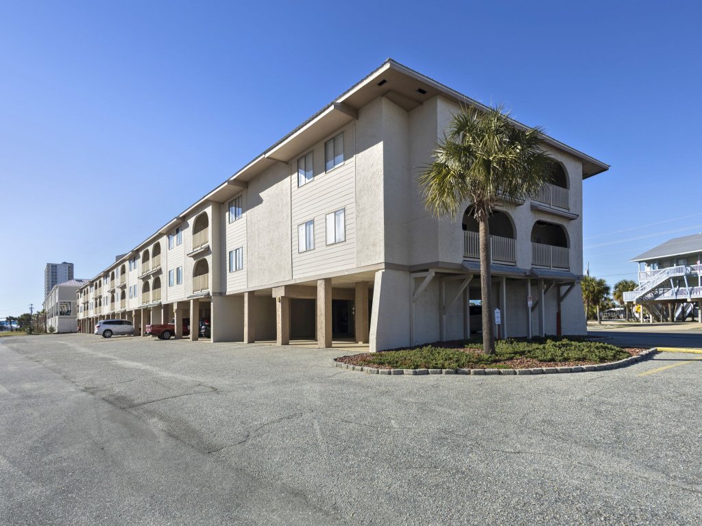 Las Palmas 224 Vacation Rental in Gulf Shores - RedAwning