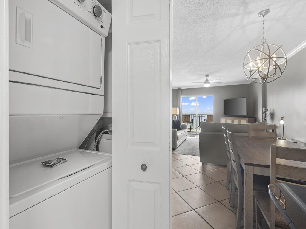 Ocean House 1903 Vacation Rental in Gulf Shores - RedAwning