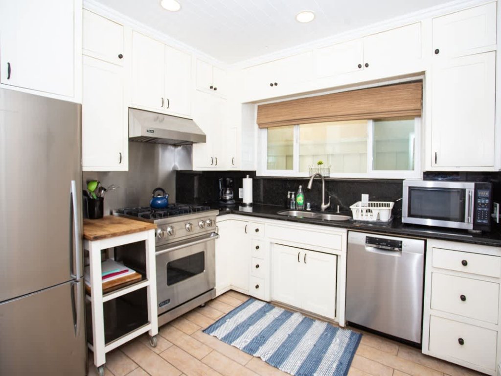  1002 E. Oceanfront | Biggest Oceanfront in Newport Sleeps 20 Vacation Rental in Newport Beach - RedAwning