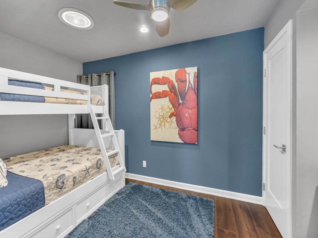 600 E Oceanfront 3G | Modern Penthouse Condo w/Ocean Views Vacation Rental in Newport Beach - RedAwning