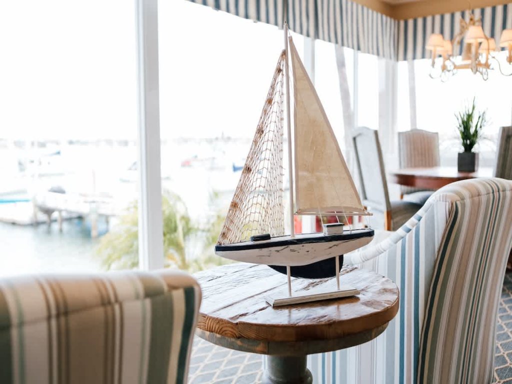 1400 S Bayfront | Amazing Bayfront Dream 5 bdrm Sleeps 11 Vacation Rental in Newport Beach - RedAwning