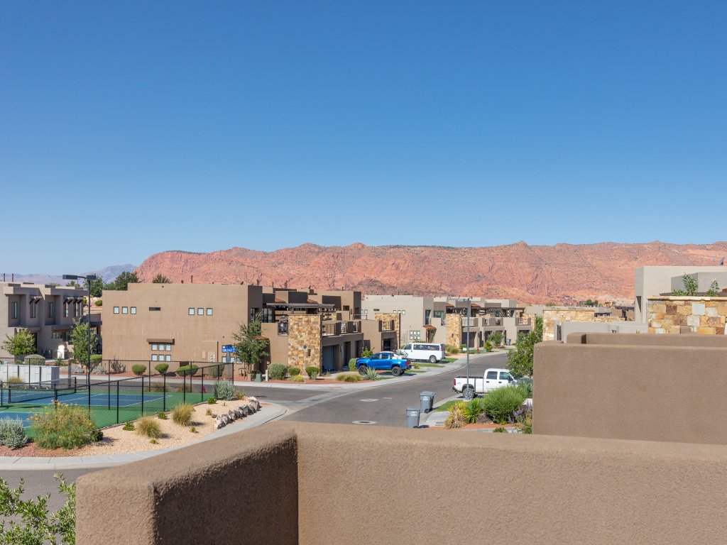 Life's Good Vacation Rental in St. George - RedAwning