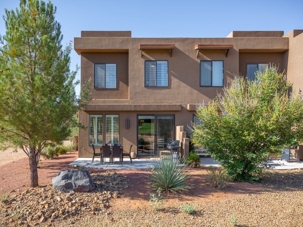 Life's Good Vacation Rental in St. George - RedAwning