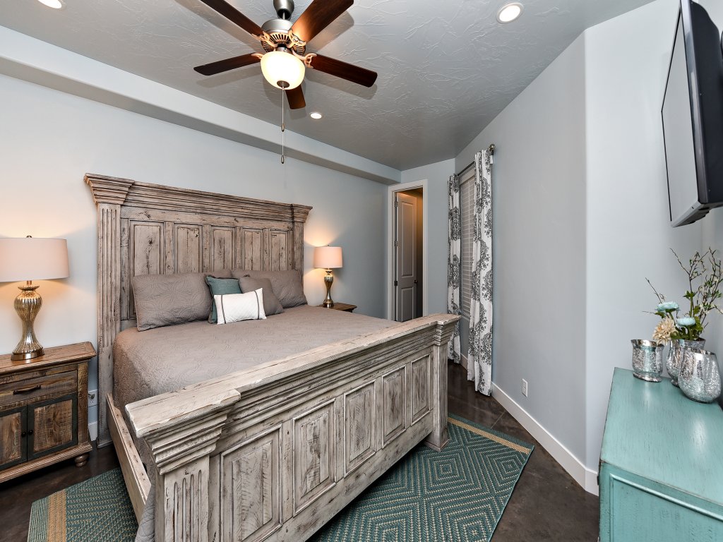 Desert Cool Vacation Rental in St. George - RedAwning