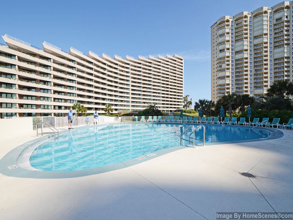 Elite Paradise Vacation Rental in Miramar Beach - RedAwning