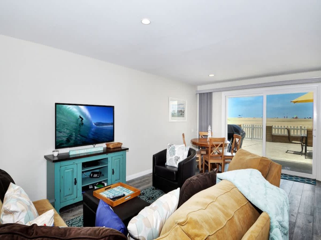 1005 E. Balboa A | Gorgeous Oceanfront w/ HUGE patio Vacation Rental in Newport Beach - RedAwning