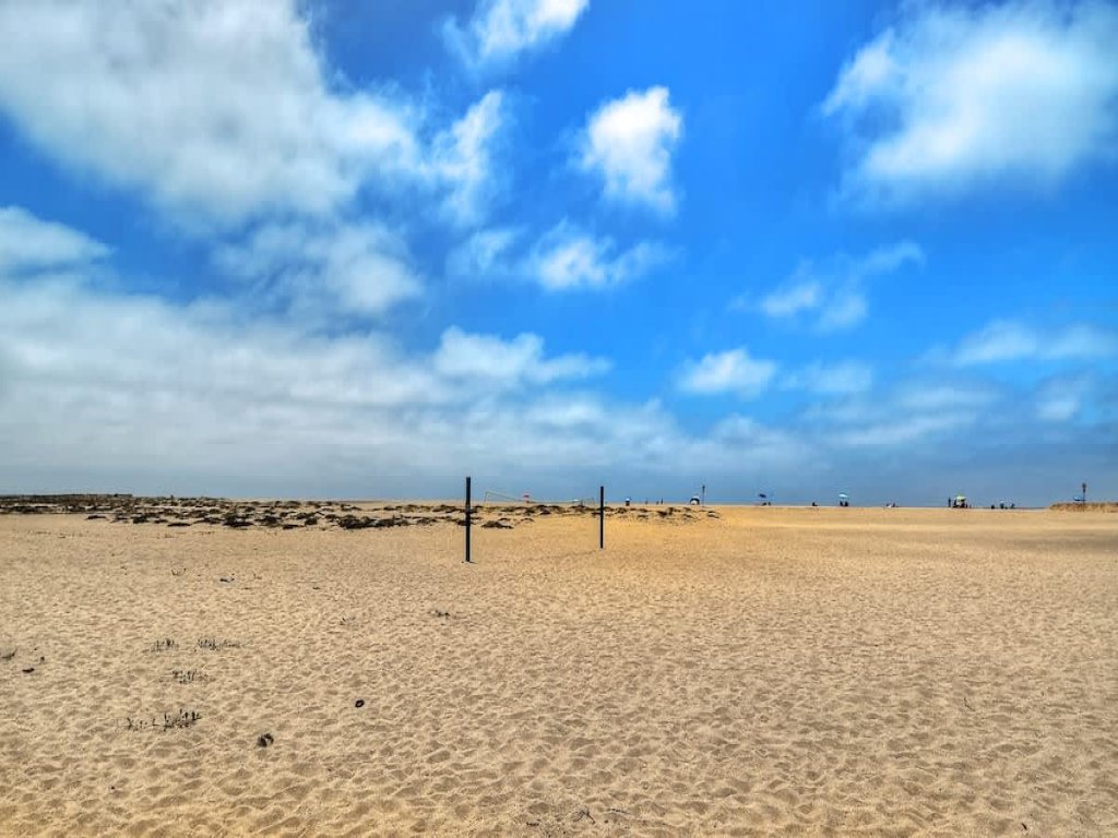 1005 E. Balboa A | Gorgeous Oceanfront w/ HUGE patio Vacation Rental in Newport Beach - RedAwning