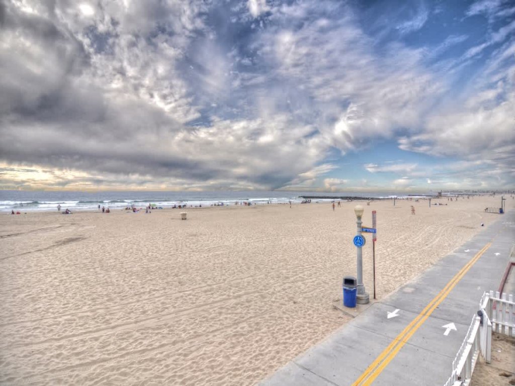 1005 E. Balboa A | Gorgeous Oceanfront w/ HUGE patio Vacation Rental in Newport Beach - RedAwning