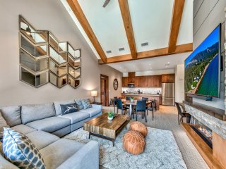 Luxury 3Br Residence steps from Heavenly Village &amp; Gondola