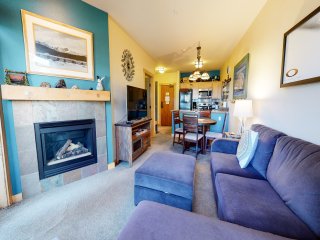 Sunstone 127 Modern Condo At Sunstone Lodge with Great Complex Amenities near Ski-In Ski-Out