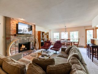 Northwoods Condo Private Ski-In Ski-Out Access to Vail Mountain