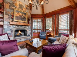 Townhome in Beaver Creek with Mountain View
