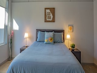 2BR Fully Furnished Apartment- Great location in Midtown