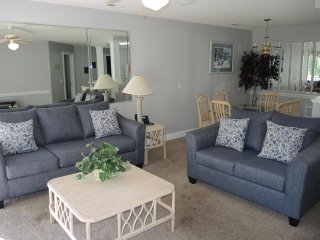 Brunswick Plantation Villa 1005 Minutes from Sunset Beach, North Myrtle Beach, and Myrtle Beach
