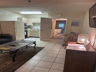 509 Riverside 1-Bedroom Condo