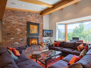 Mill Creek Court Condos 100 yards from Gondola