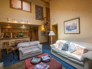 Townsend Place Condo 3 minutes walk to Beaver Creek VIllage