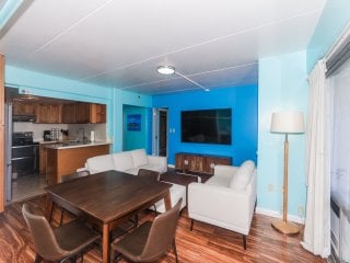 Ilikai Tower 1934 Condo with Fully Equipped Kitchen- Great for longer stays!