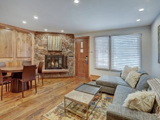 The Lodge at Vail 2 BR Condo in the Heart of Vail Save 20% on 7+ Nights!
