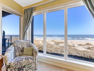Seaboard Condo with Breathtaking Views of the Ocean