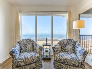Modest Condo with Splendid Sunrise Views