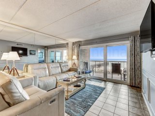 Comfortable Condo With Beautiful Ocean view - image