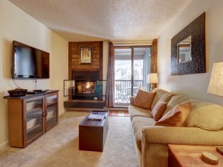 FP211 Fox Pine Inn 1Br 2Ba