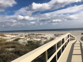 Anastasia 112, Steps to the Beach