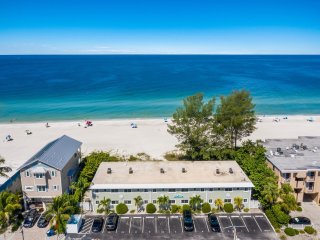 Shell Cove 106