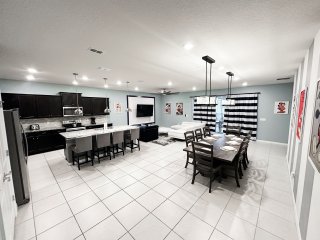 2127LC- Windsor Island Resort