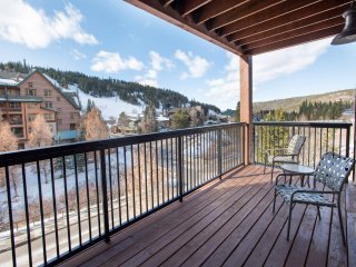 Fraser Crossing/Founders Pointe, Condo | 2 bedroom (Value Rated Condo 3402)